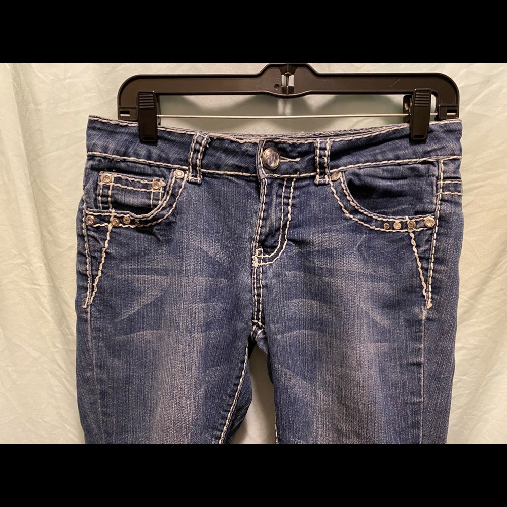 Miss chic Capri lots of bling. jean low rise
